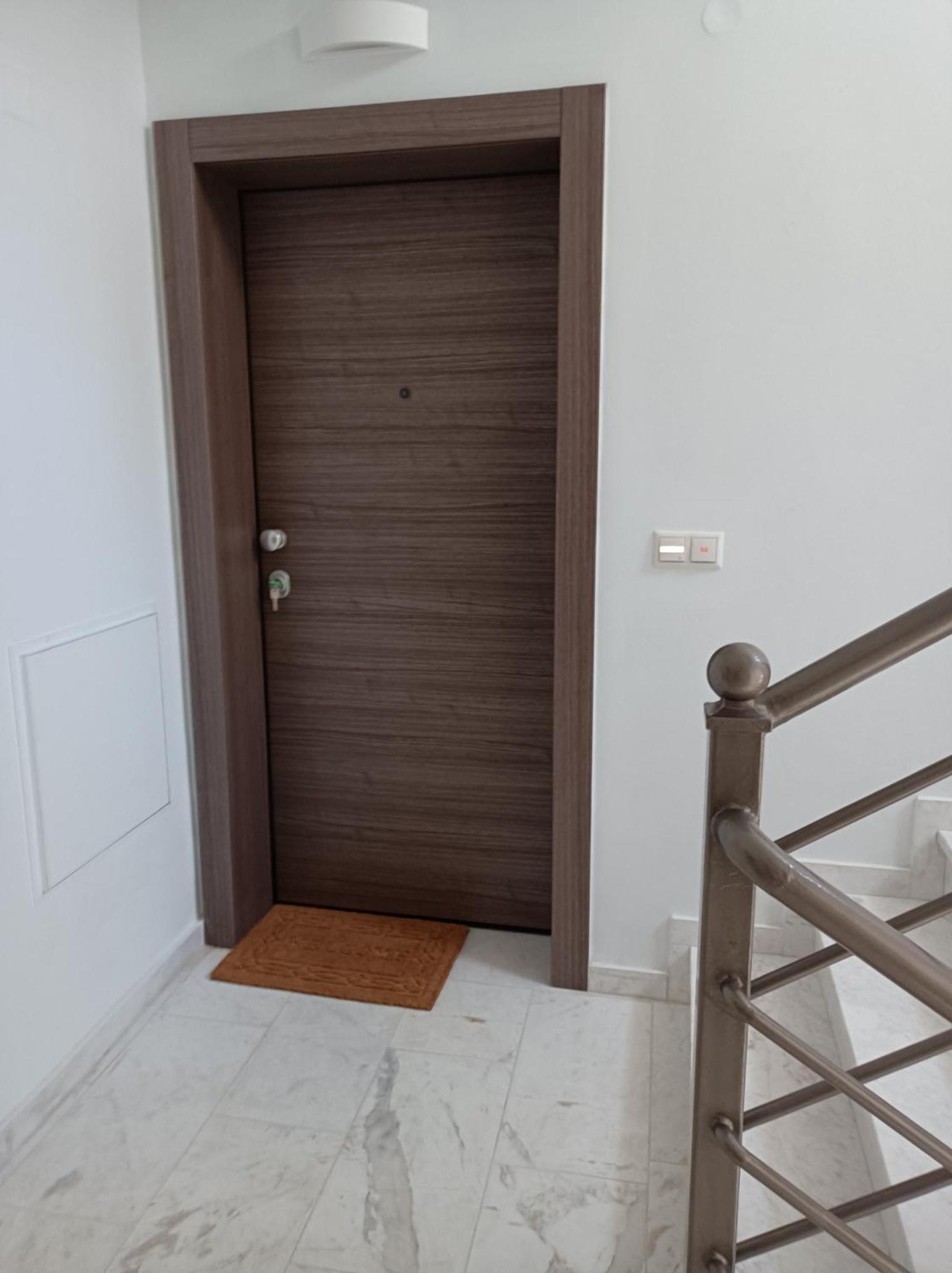 Morpheus Boutique Apartment Превеза Номер фото